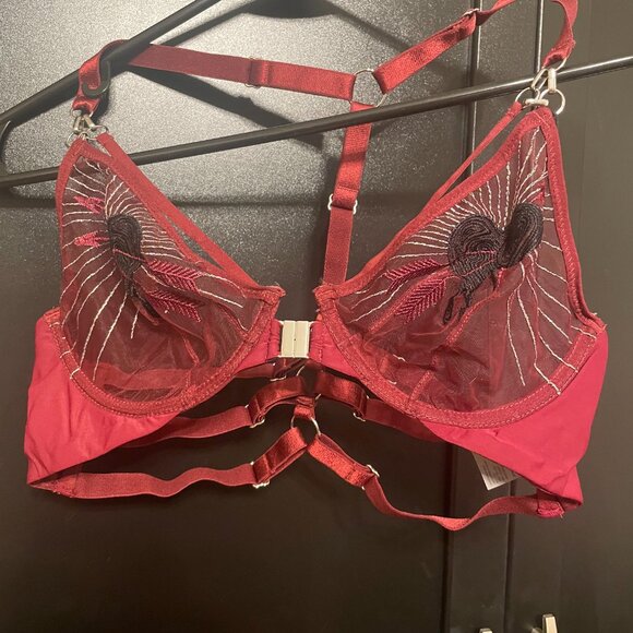 Burgundy Thistle And Spire Heartbreaker Bra in Size Medium - Picture 2 of 4